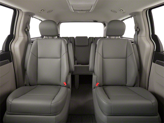 2011 Volkswagen Routan SE