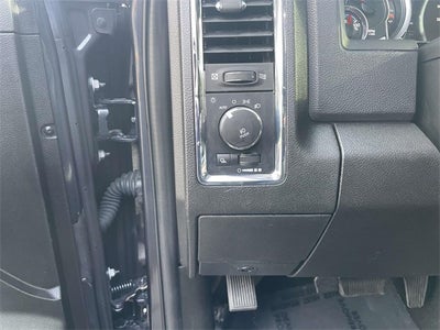 2019 RAM 1500 Classic Laramie