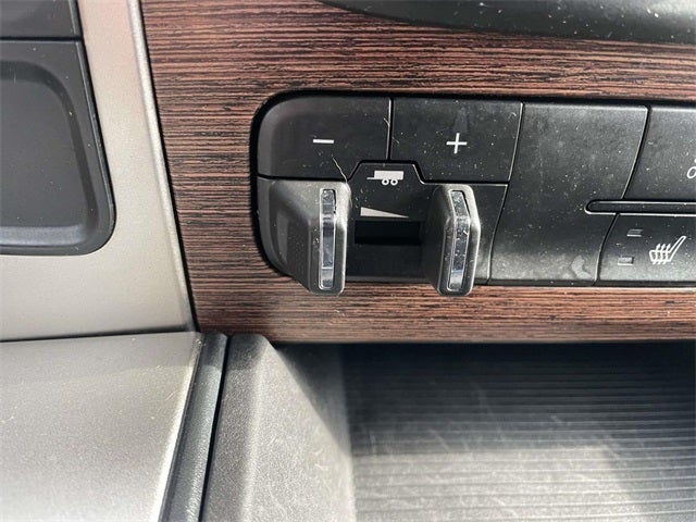 2019 RAM 1500 Classic Laramie