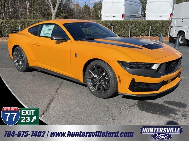 2026 Ford Mustang Dark Horse