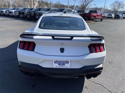 2026 Ford Mustang Dark Horse