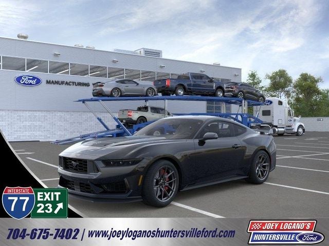 2026 Ford Mustang Dark Horse's photo