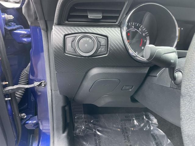 2016 Ford Mustang V6