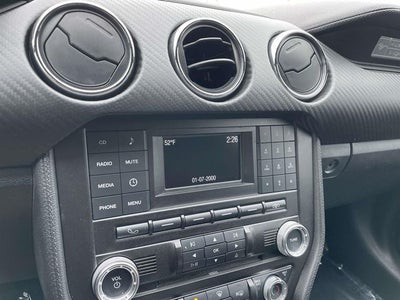 2016 Ford Mustang V6