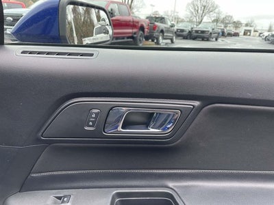 2016 Ford Mustang V6