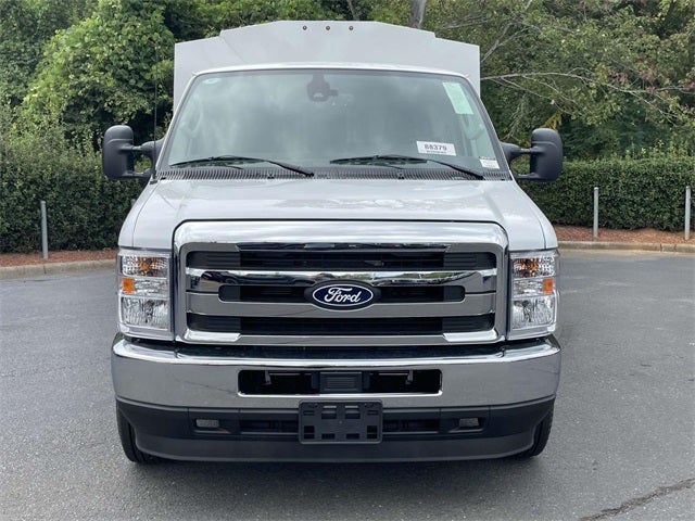 2026 Ford E-350SD Base Cutaway