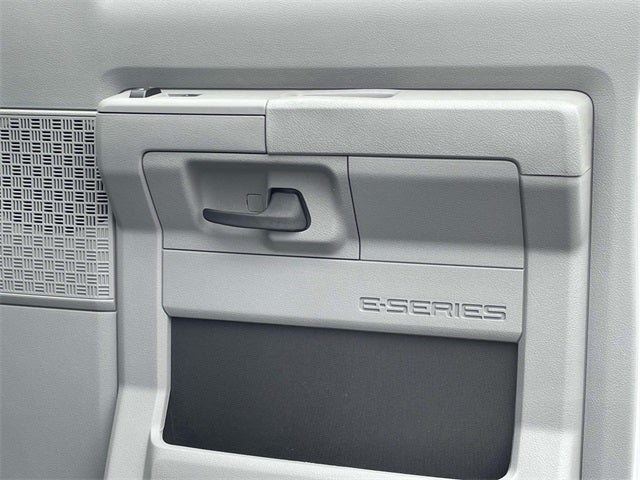 2026 Ford E-350SD Base Cutaway