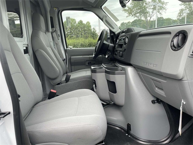 2026 Ford E-350SD Base Cutaway