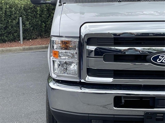 2026 Ford E-350SD Base Cutaway