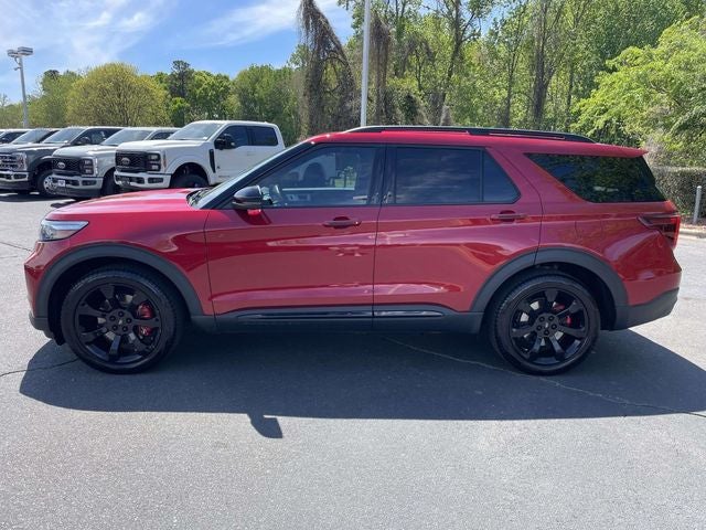 2022 Ford Explorer ST