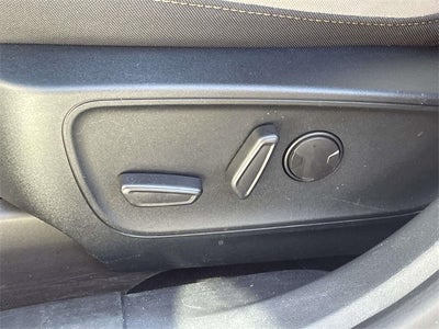 2021 Ford Escape SE Hybrid