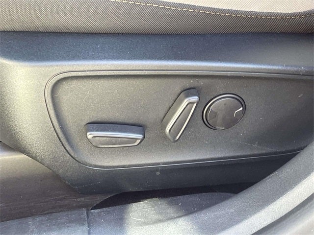 2021 Ford Escape SE Hybrid