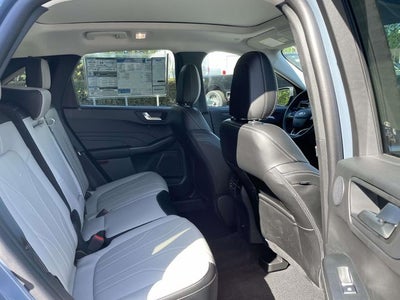 2025 Ford Escape Plug-In Hybrid Base