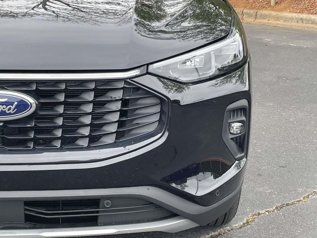 2025 Ford Escape Plug-In Hybrid Base