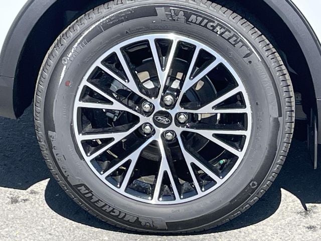 2025 Ford Escape Plug-In Hybrid Base