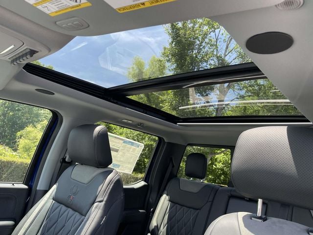 2026 Ford F-250SD Lariat BLACK WIDOW by FOX FACTORY
