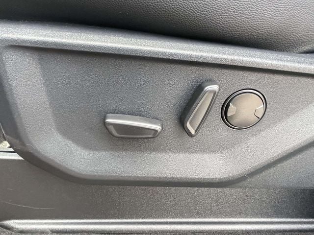 2026 Ford F-250SD Lariat BLACK WIDOW by FOX FACTORY