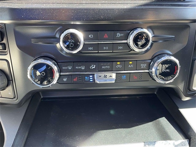 2026 Ford F-250SD Lariat BLACK WIDOW by FOX FACTORY