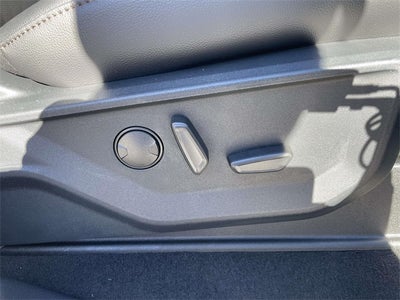 2026 Ford F-250SD Lariat BLACK WIDOW by FOX FACTORY