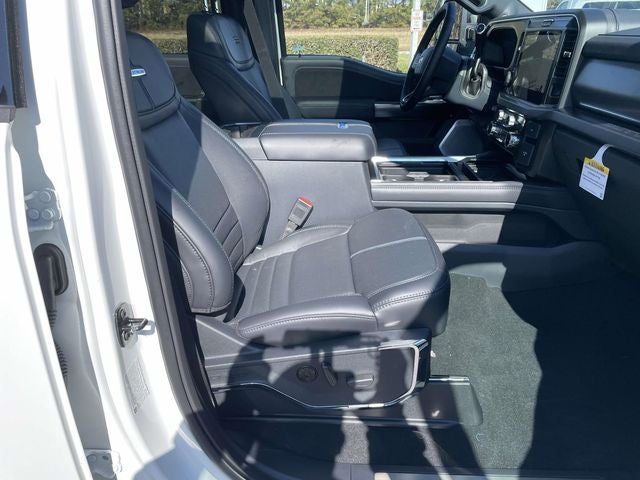 2026 Ford F-350SD Platinum DRW