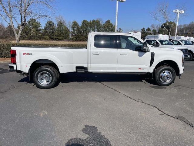 2026 Ford F-350SD Platinum DRW