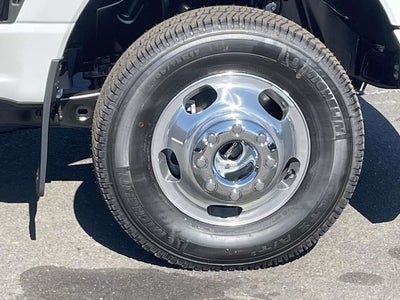 2026 Ford F-350SD Platinum DRW