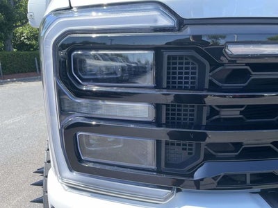 2026 Ford F-350SD Platinum DRW