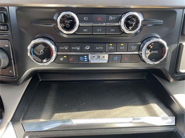 2026 Ford F-350SD Platinum DRW