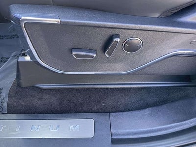 2023 Ford F-150 Platinum Full Hybrid