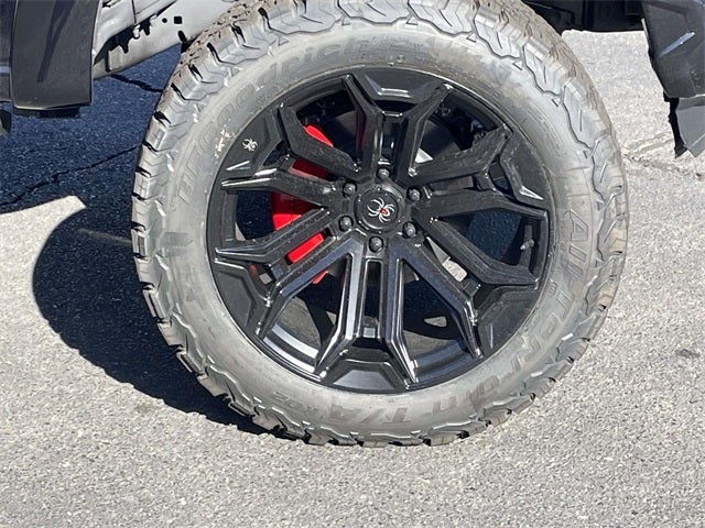 2025 Ford F-150 Lariat BLACK WIDOW by FOX FACTORY