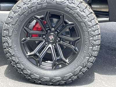 2026 Ford F-150 Lariat BLACK WIDOW by FOX FACTORY