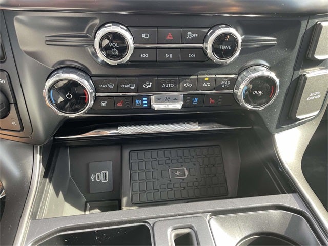 2025 Ford F-150 Lariat BLACK WIDOW by FOX FACTORY