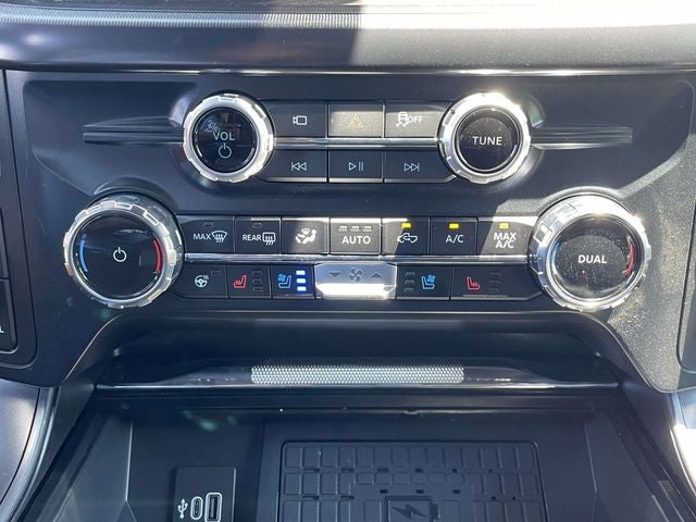 2026 Ford F-150 Lariat Supercharged VENOM 800 by HENNESSEY