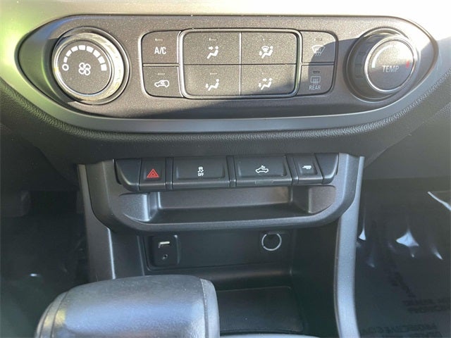 2017 Chevrolet Colorado LT