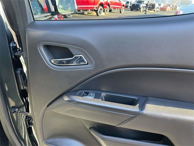 2017 Chevrolet Colorado LT