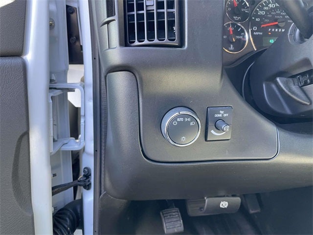 2024 Chevrolet Express 2500 Work Van Cargo