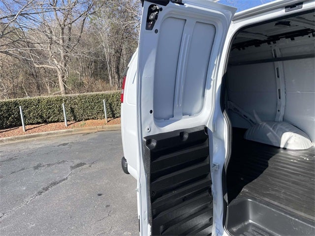 2024 Chevrolet Express 2500 Work Van Cargo