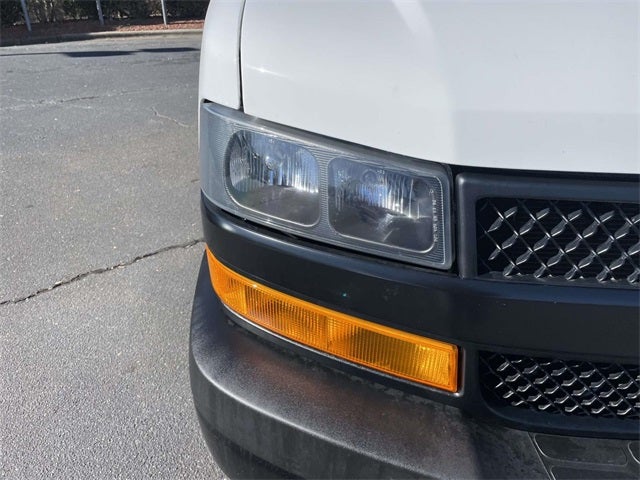 2024 Chevrolet Express 2500 Work Van Cargo