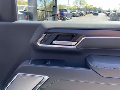 2026 GMC Sierra 2500HD Denali