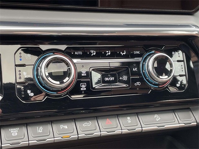 2025 GMC Sierra 2500HD Denali Ultimate