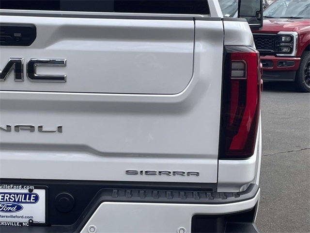 2025 GMC Sierra 2500HD Denali Ultimate