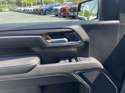 2024 GMC Sierra 1500 SLE