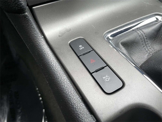 2014 Ford Mustang V6