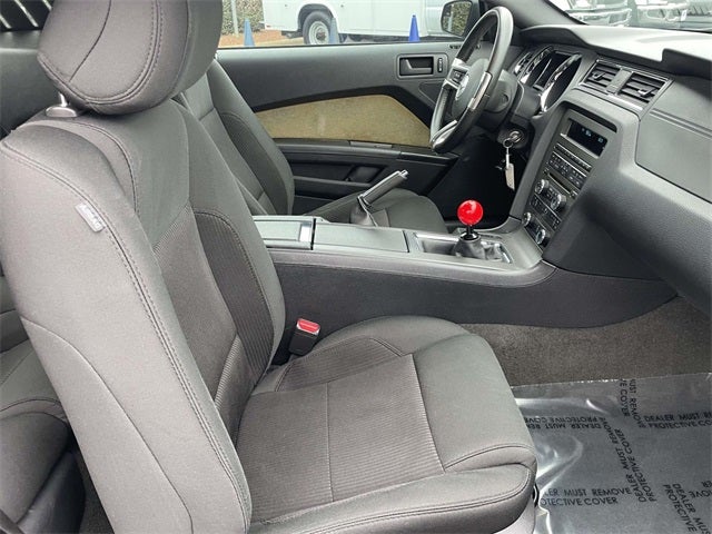 2014 Ford Mustang V6