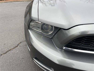 2014 Ford Mustang V6