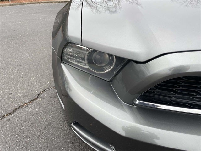 2014 Ford Mustang V6