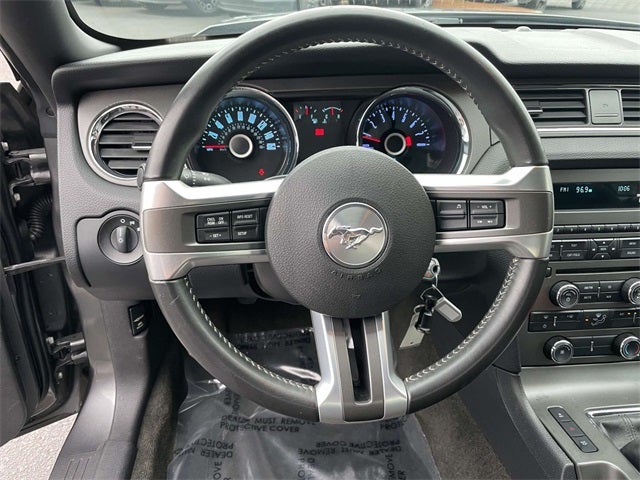 2014 Ford Mustang V6