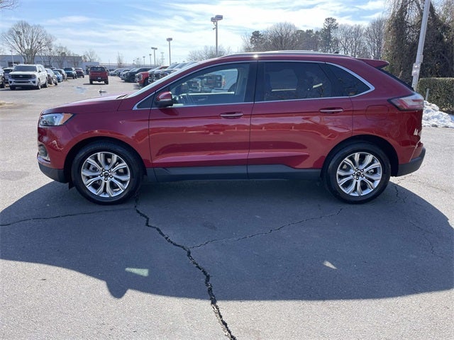 2024 Ford Edge Titanium