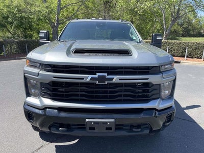 2024 Chevrolet Silverado 2500HD Custom