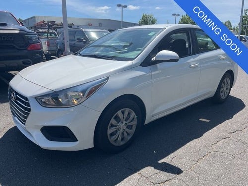2022 Hyundai Accent SE